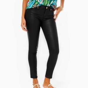 Lilly Pulitzer NWT black coated jeans! Gorgeous SZ 12